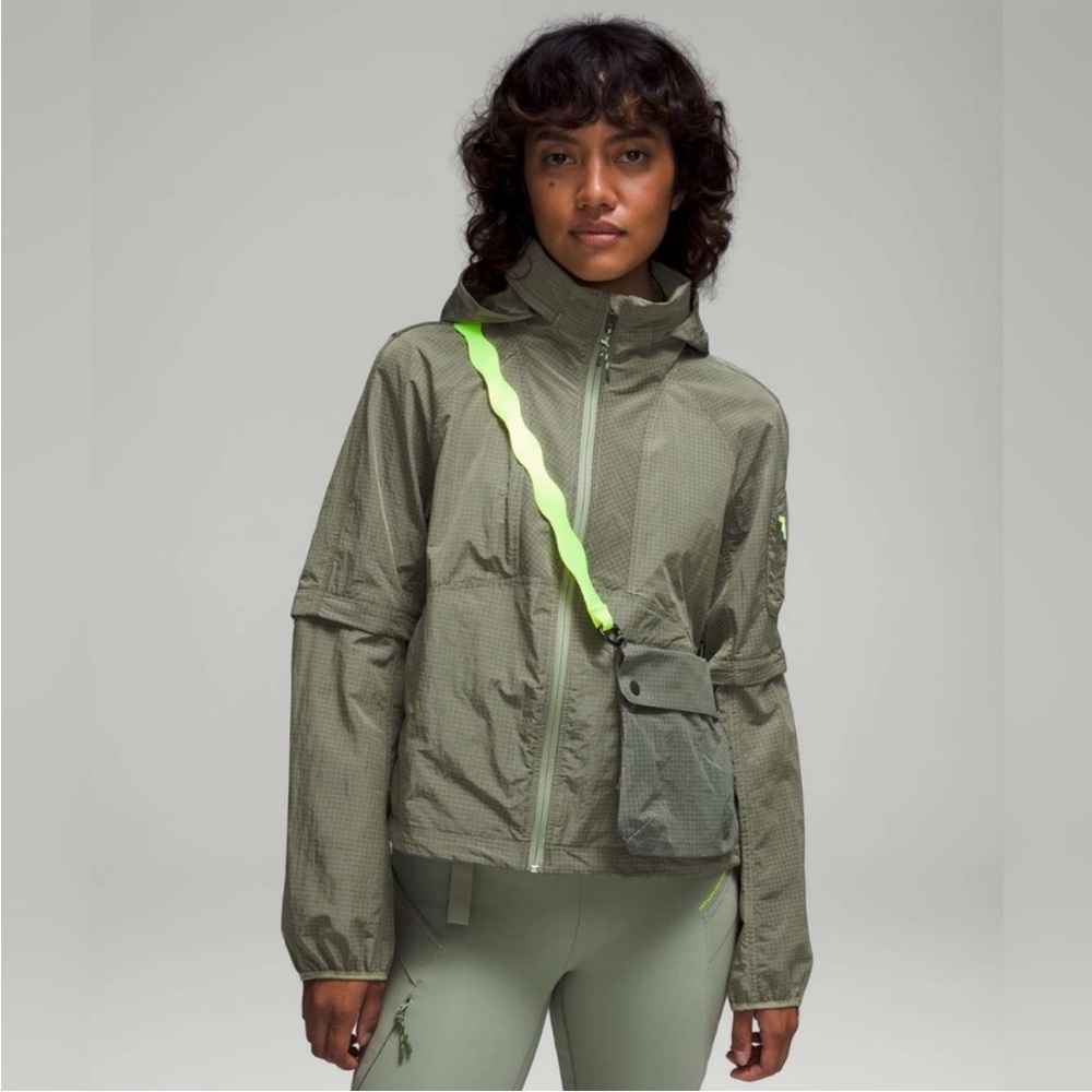 Lululemon EUC Ripstop Convertible Hiking Jacket Neon Green size 2